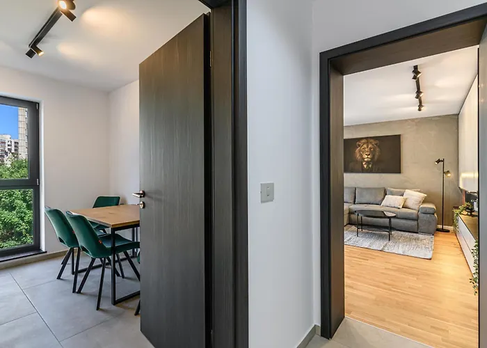 Koa - Signature Collection Braşov